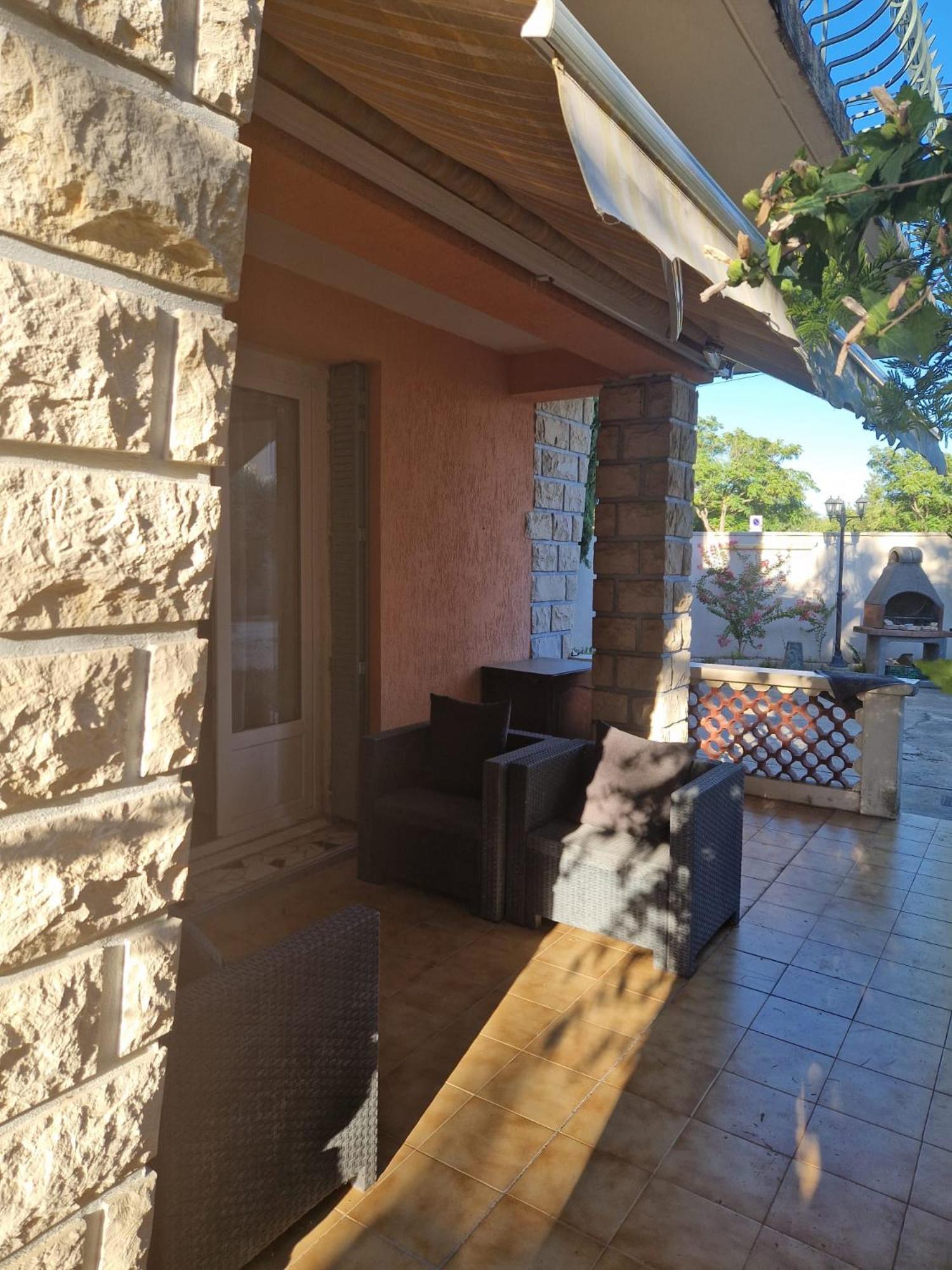 Appartement T2 *